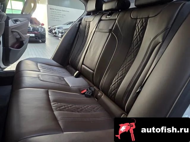 BMW 5-Series 5 Series (G30) 2020 года - вид 6