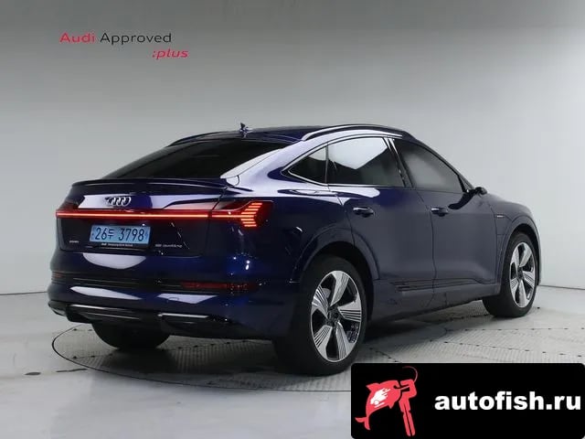 Audi e-tron e-Tron 2022 года - вид 2