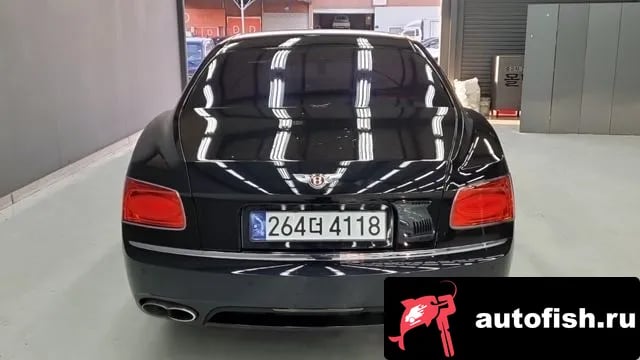 Bentley Flying Spur Flying Spur 2nd Generation 2018 года - вид 4