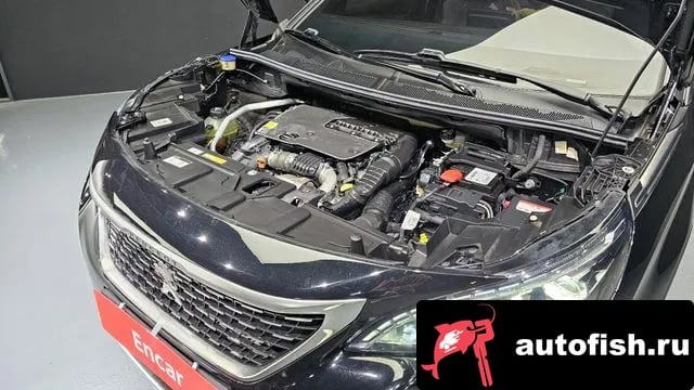 Peugeot 3008 3008 second generation 2018 года - вид 6