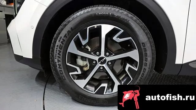 Kia Sportage Sportage 5th Generation Hybrid 2023 года - похожие автомобили