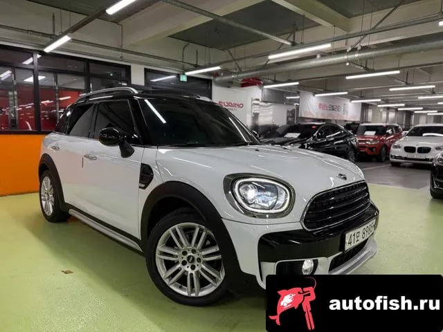 Mini Countryman Cooper Country Man 2018 года - вид 3