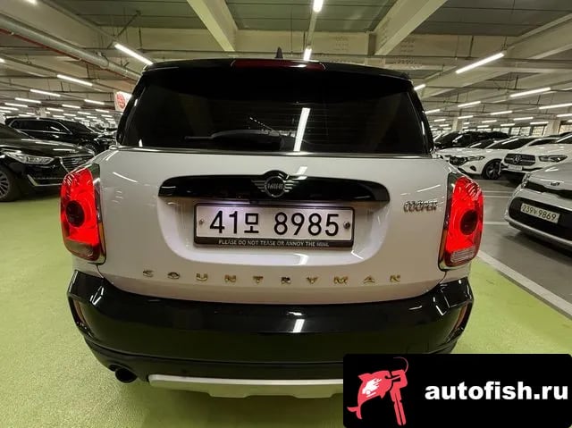 Mini Countryman Cooper Country Man 2018 года - вид 6