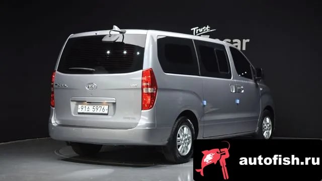 Hyundai Starex The New Grand Starex 2018 года - вид 2