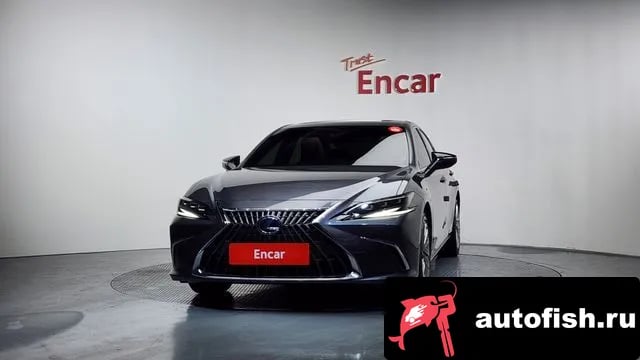 Lexus ES ES300h 7th generation 2022 года - вид 3