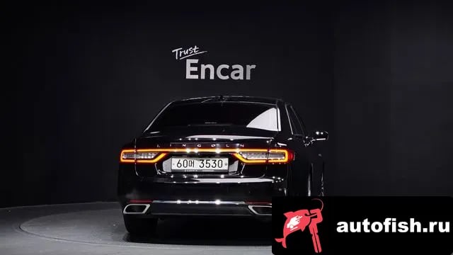 Lincoln Continental Continental 10th Generation 2019 года - вид 4