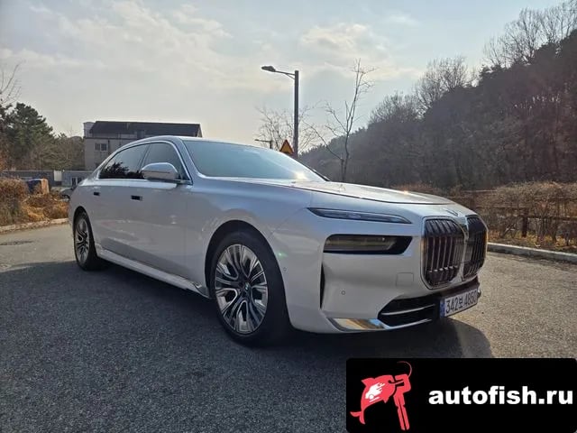 BMW 7-Series 7 Series (G70) 2023 года - похожие автомобили
