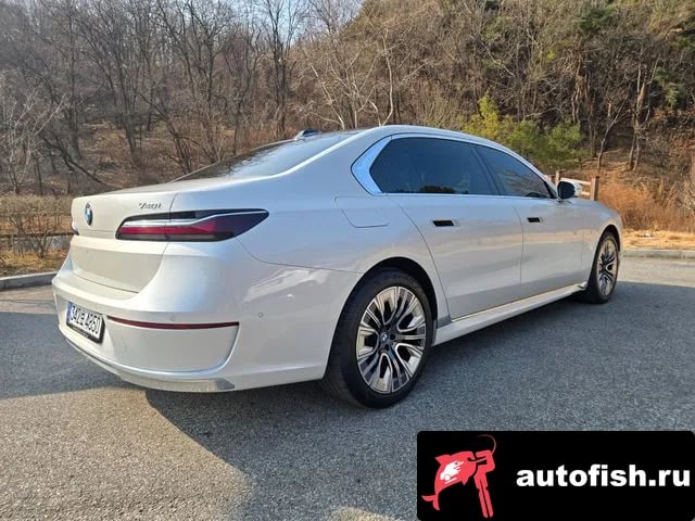 BMW 7-Series 7 Series (G70) 2023 года - вид 4