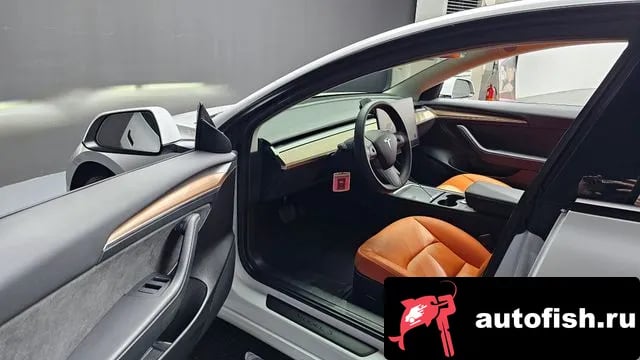 Tesla Model 3 Model 3 2022 года - похожие автомобили