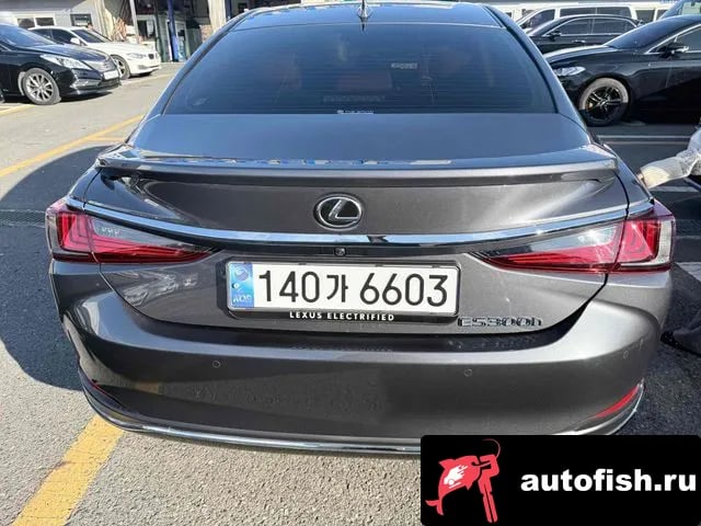 Lexus ES ES300h 7th generation 2024 года - вид 4