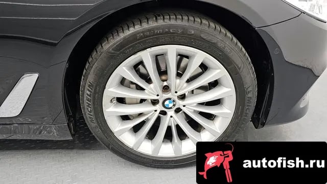 BMW 5-Series 5 Series (G30) 2018 года - вид 5