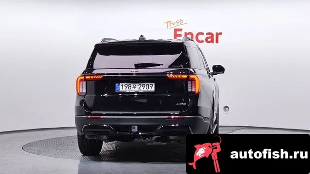 Ford Explorer Explorer 6th Generation 2025 года - вид 4