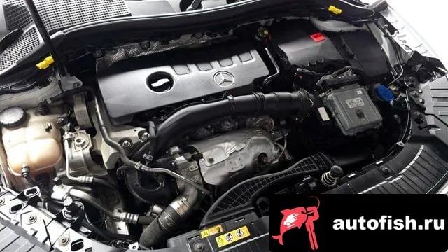 Mercedes-Benz GLA-Class GLA - Class H247 2020 года - вид 6