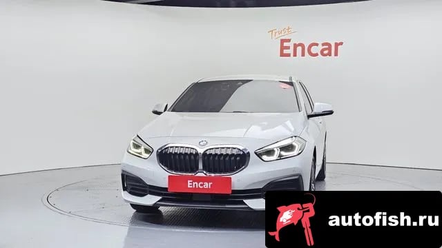 BMW 1-Series 1 Series (F40) 2022 года - вид 3