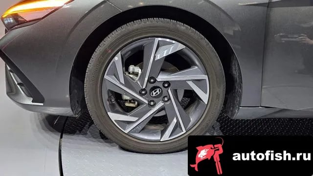 Hyundai AVANTE The New Avante (CN7) 2023 года - вид 5