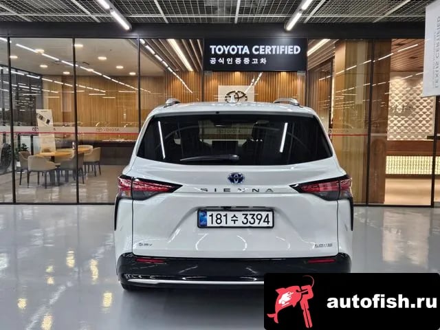 Toyota Sienna Siena 4th Generation 2025 года - вид 4