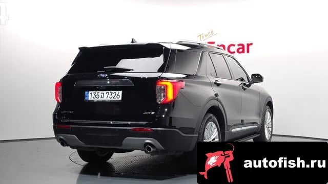Ford Explorer Explorer 6th Generation 2021 года - вид 2