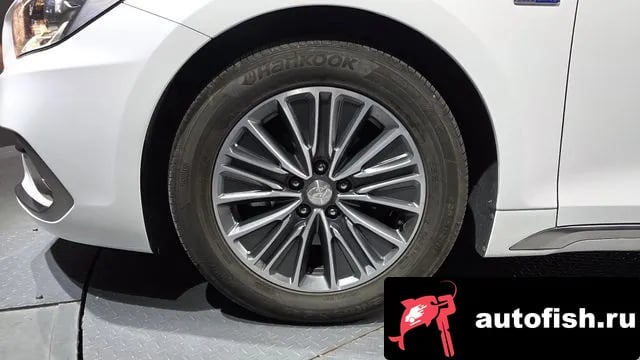 Hyundai Grandeur Granger IG Hybrid 2018 года - вид 5