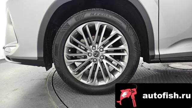 Lexus RX RX450hL 4th Generation 2020 года - вид 5