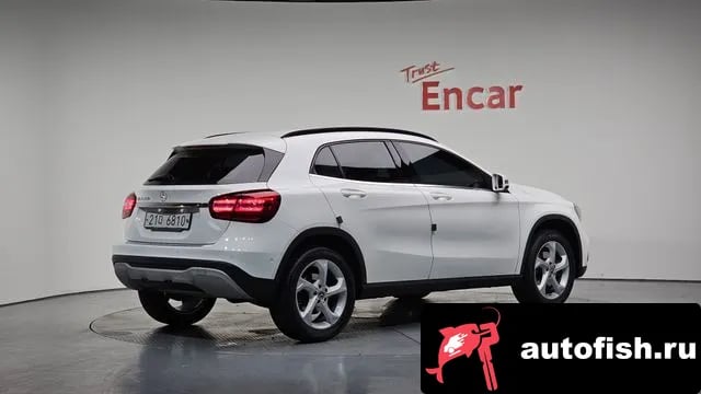 Mercedes-Benz GLA-Class GLA-Class X156 2018 года - вид 1