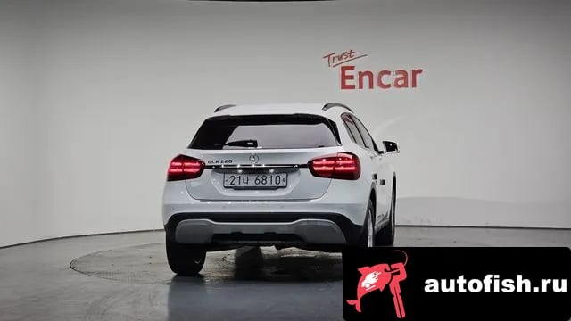 Mercedes-Benz GLA-Class GLA-Class X156 2018 года - вид 3