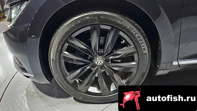 Volkswagen Arteon Atheon 2019 года - похожие автомобили