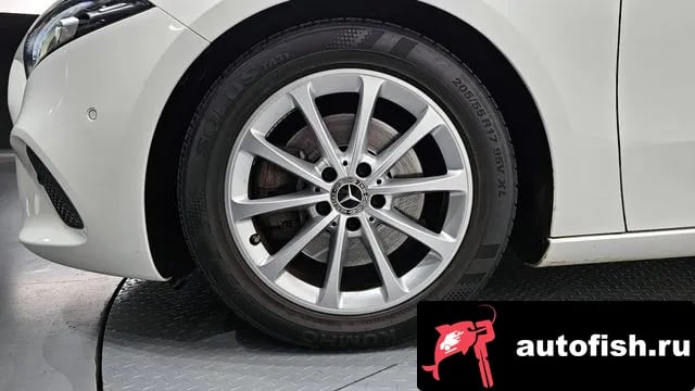 Mercedes-Benz A-Class A-Class W177 2020 года - вид 5