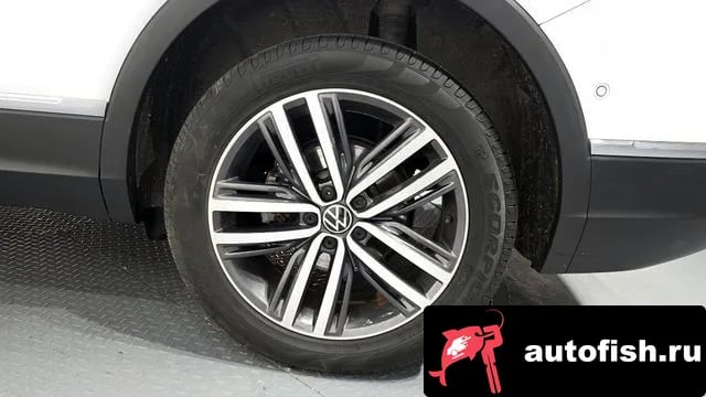 Volkswagen Tiguan Tiguan Allspace 2023 года - вид 5