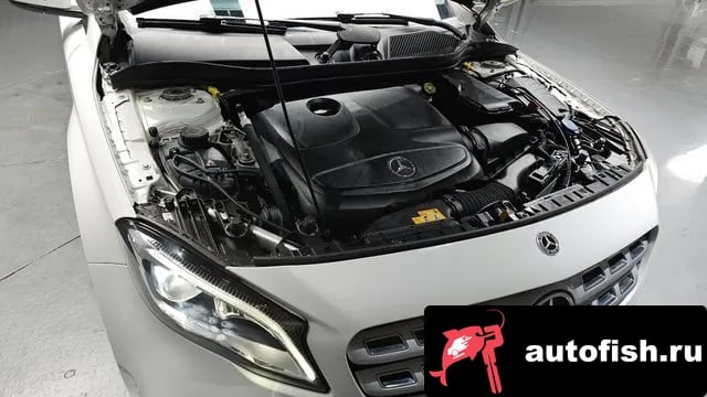 Mercedes-Benz GLA-Class GLA-Class X156 2018 года - вид 6