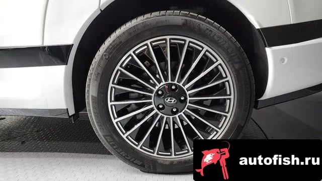 Hyundai Ioniq9 Ionic 9 2025 года - вид 5