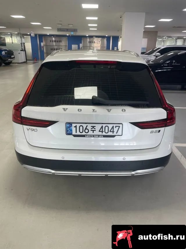Volvo V90 V90 Cross-Country 2025 года - вид 4