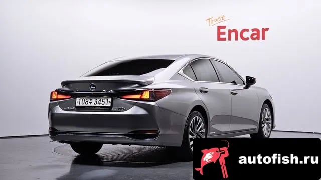 Lexus ES ES300h 7th generation 2020 года - вид 2