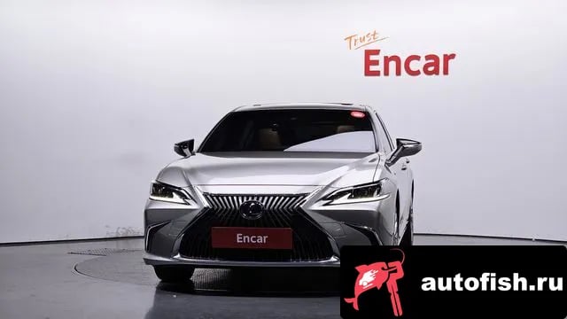 Lexus ES ES300h 7th generation 2020 года - вид 3