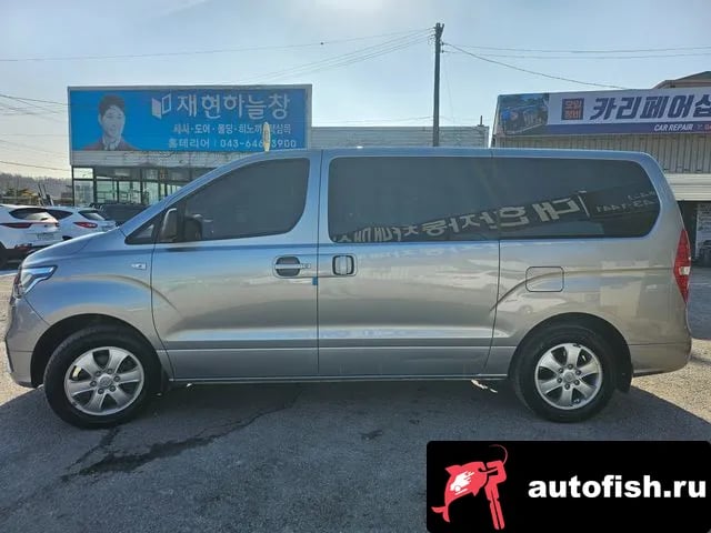 Hyundai Starex The New Grand Starex 2019 года - вид 6