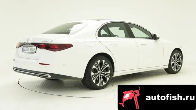 Mercedes-Benz E-Class E-Class W214 2025 года - вид 2