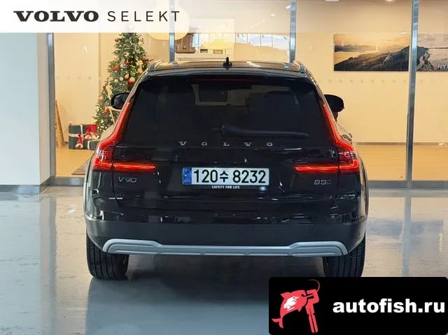 Volvo V90 V90 Cross-Country 2024 года - вид 4