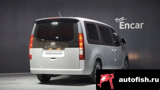 Hyundai Staria Staria 2022 года - вид 2