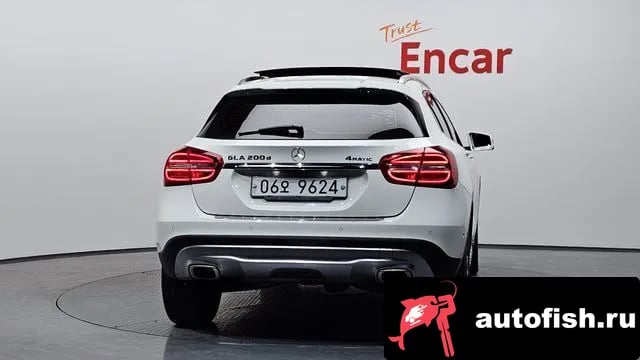 Mercedes-Benz GLA-Class GLA-Class X156 2017 года - вид 4