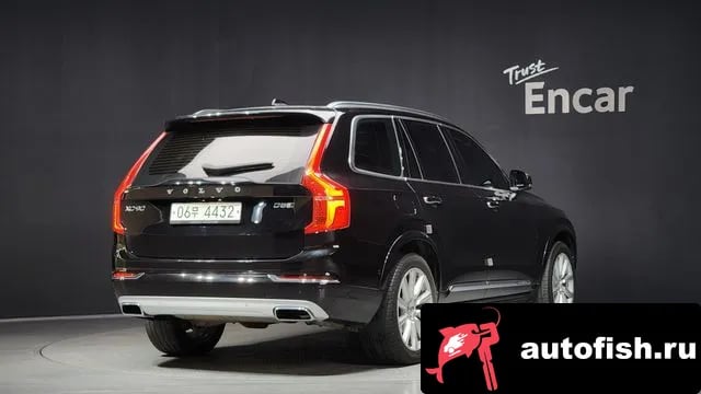 Volvo XC90 XC90 second Generation 2017 года - вид 2