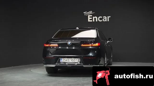 BMW 7-Series 7 Series (G70) 2023 года - вид 4