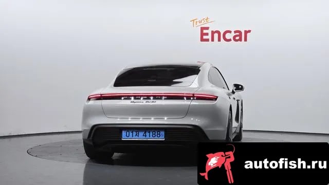 Porsche Taycan Taikan 2021 года - вид 4