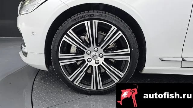 Volvo S90 S90 2023 года - похожие автомобили
