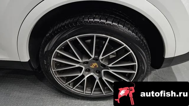 Porsche Cayenne Cayenne (PO536) 2020 года - похожие автомобили