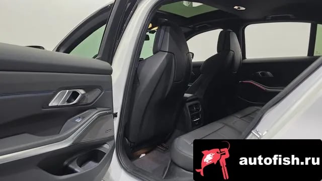 BMW 3-Series 3 Series (G20) 2023 года - похожие автомобили