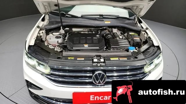 Volkswagen Tiguan Tiguan second Generation 2021 года - вид 6