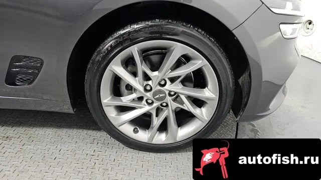 Genesis G70 The New G70 2020 года - вид 5