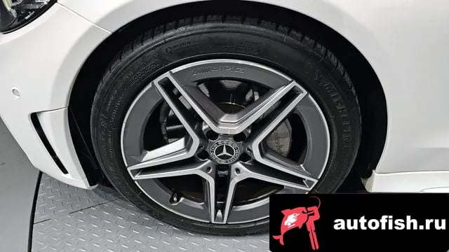 Mercedes-Benz C-Class C-Class W205 2019 года - вид 5