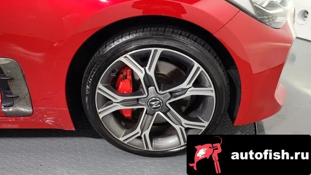 Kia Stinger Stinger 2020 года - похожие автомобили