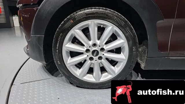 Mini Clubman Cooper Clubman 2018 года - вид 5