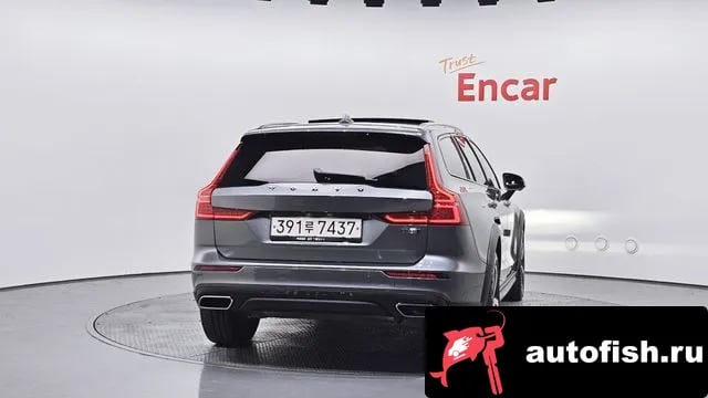 Volvo V60 V60 Cross-country 2nd Generation 2020 года - вид 4